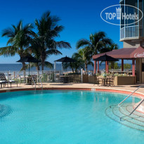 DiamondHead Beach Resort 