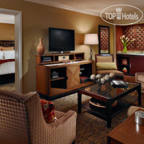 Crowne Plaza Jacksonville Airport