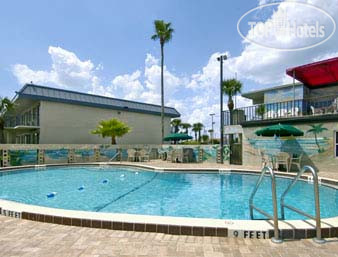 New photos from tourists Days Inn Cocoa Beach 2*