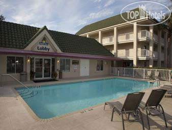 New photos from tourists Days Inn Port Charlotte 3*