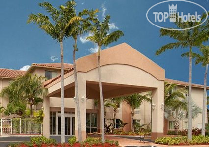 Hotelier's photos Sleep Inn & Suites Ft. Lauderdale International Airport 2*