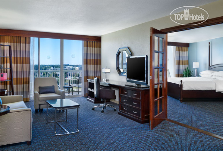 New photos from tourists Sheraton Tampa Riverwalk  3*