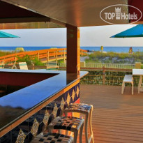 Sunset Vistas Beachfront Suites 