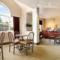 Microtel Inn and Suites Marianna 