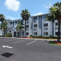 Microtel Inn and Suites Palm Coast 