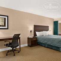 Ramada Inn and Suites Clearwater