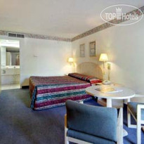 Ramada Inn and Suites Clearwater
