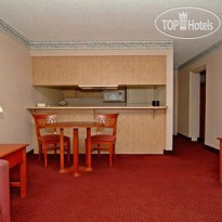 Comfort Inn Airport at RJ Stadium 