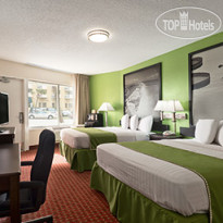 Super 8 Daytona Beach Oceanfront 