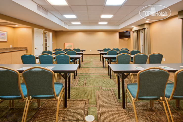 New photos from tourists La Quinta Inn & Suites Jacksonville Butler Blvd 3*