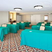 Holiday Inn Express Hotel & Suites Bradenton West
