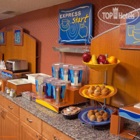 Holiday Inn Express Hotel & Suites Bradenton West