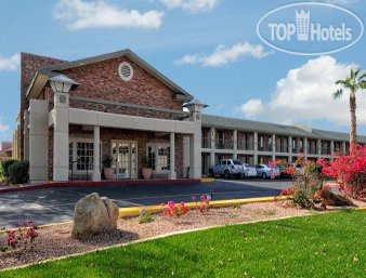 Howard Johnson Scottsdale