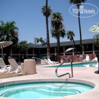 Howard Johnson Scottsdale 