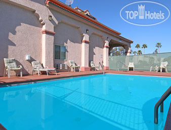 New photos from tourists Super 8 Tucson Downtown Convention Center 2*