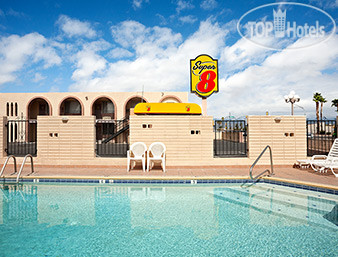 New photos from tourists Super 8 Tucson East D.M.A.F. Area 2*