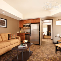 Holiday Inn Hotel & Suites Phoenix Airport North
