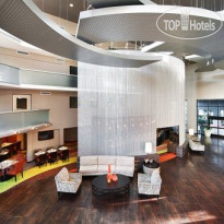 Holiday Inn Hotel & Suites Phoenix Airport North