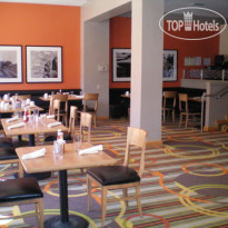 Holiday Inn Hotel & Suites Phoenix Airport North