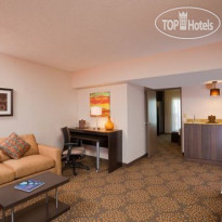 Holiday Inn Hotel & Suites Phoenix Airport North