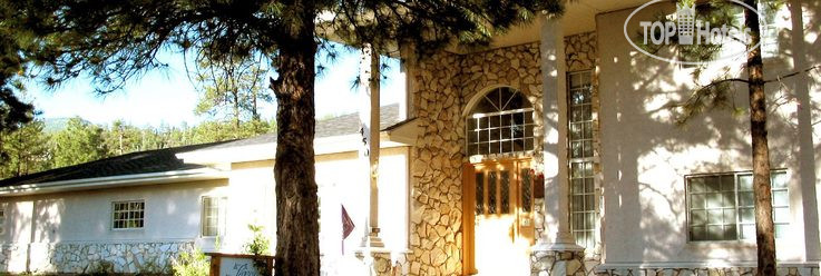 Hotel photo Legacies Bed and Breakfast 