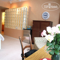 Legacies Bed and Breakfast 