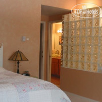 Legacies Bed and Breakfast 