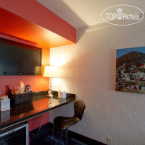 The Clarendon Hotel Phoenixs Urban Retreat