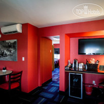 The Clarendon Hotel Phoenixs Urban Retreat