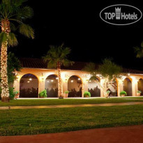 Courtyard Phoenix North Happy Valley 