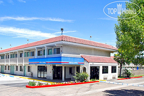 Hotelier's photos Motel 6 Kingman East 2*