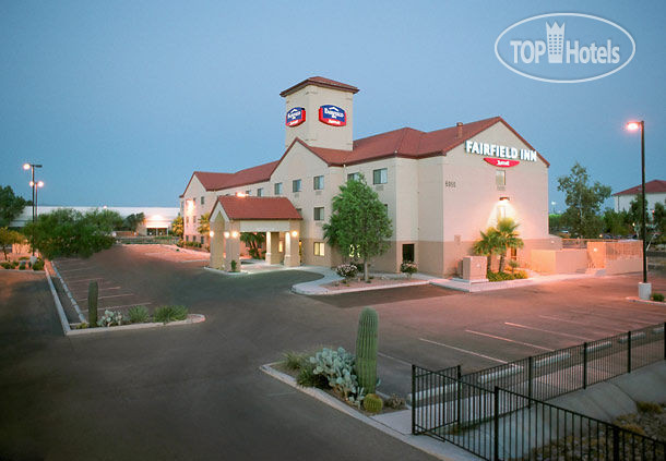 Hotel photo Baymont Inn & Suites Tucson Airport  3*