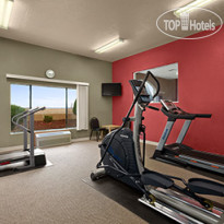 Howard Johnson Holbrook 