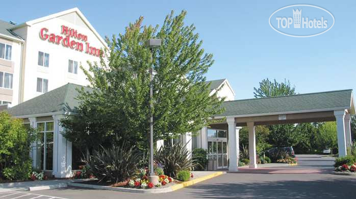 Hotelier's photos Hilton Garden Inn Portland Beaverton 3*