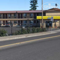 Days Inn Portland Airport 