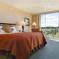 Hilton Eugene & Conference Center