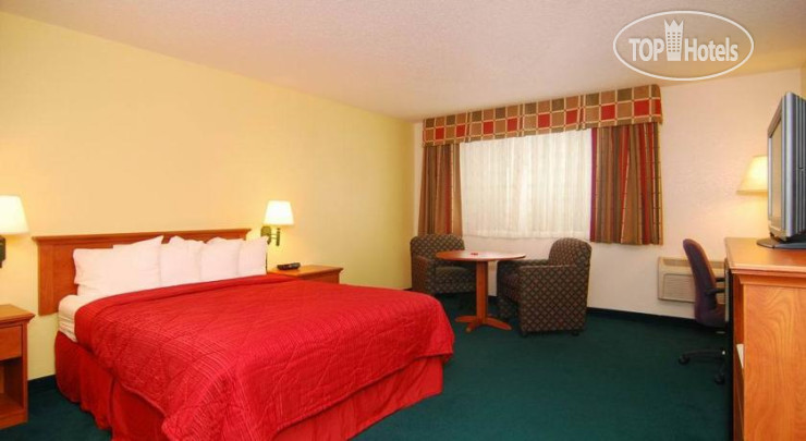 New photos from tourists Quality Inn and Suites Airport Medford 3*
