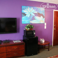 Maverick Motel