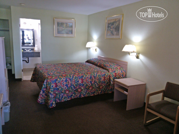 New photos from tourists Columbia Inn Astoria 2*