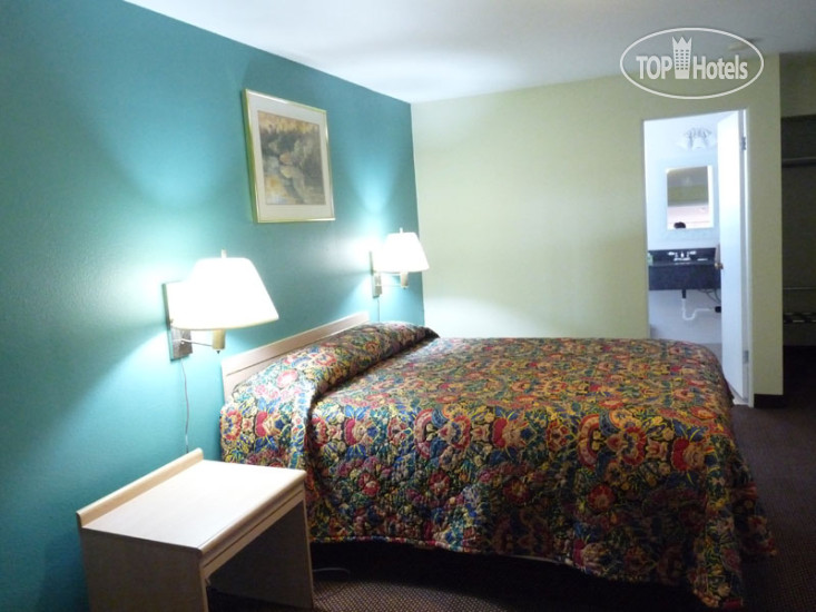 Hotelier's photos Columbia Inn Astoria 2*
