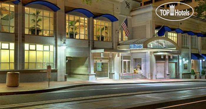 Hotelier's photos Hilton Portland & Executive Tower 3*