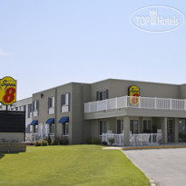 Super 8 Manitowoc 