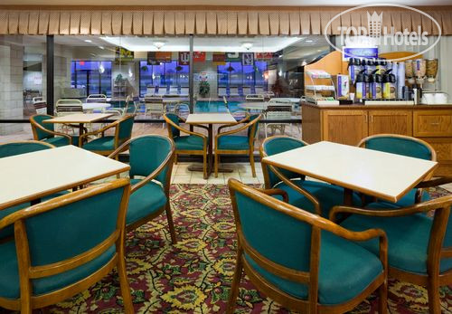 New photos from tourists Holiday Inn Express Janesville-I-90 & Us Hwy 14 2*