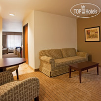 Holiday Inn Express Hotel & Suites Antigo 