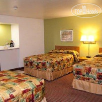 Econo Lodge Madison