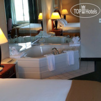 Holiday Inn Express Racine Area