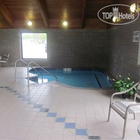 FairBridge Inn & Suites Thorp 