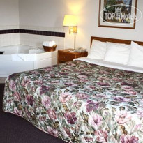 FairBridge Inn & Suites Thorp 
