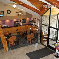 FairBridge Inn & Suites Thorp 