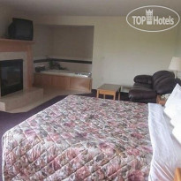 FairBridge Inn & Suites Thorp 